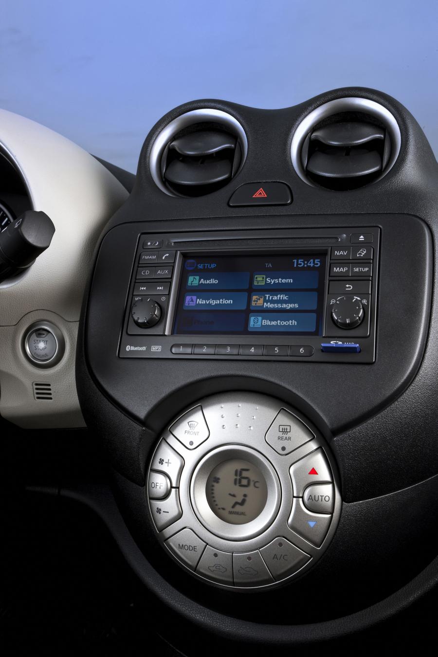  Nissan Micra 2010 года  (фото 14 из 70)